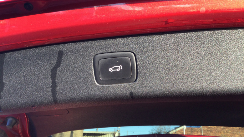 MG Hs 1.5 T-GDI Exclusive 5dr DCT Petrol Hatchback